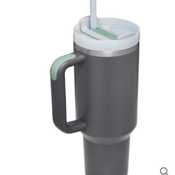 🆕 *NEW* Stanley - QUENCHER H2. FLOWSTATE TUMBLER | 40 OZ - CHARCOAL 2.0🆕 - Picture 5 of 5